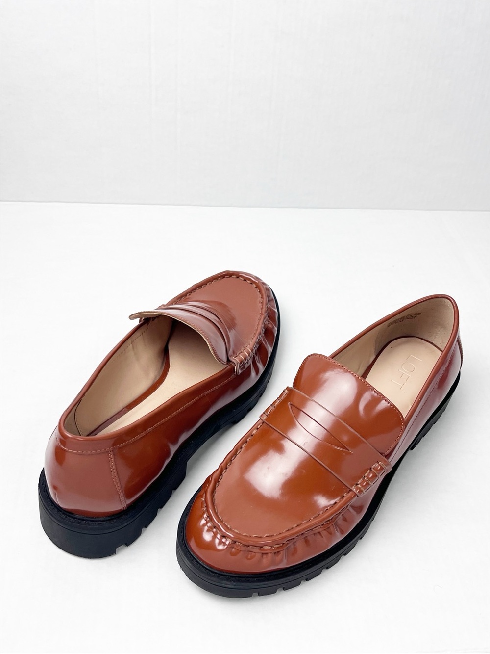 LOFT Brown Faux Leather Slip On Penny Loafers Size 9.5M Preppy Casual Minimalist